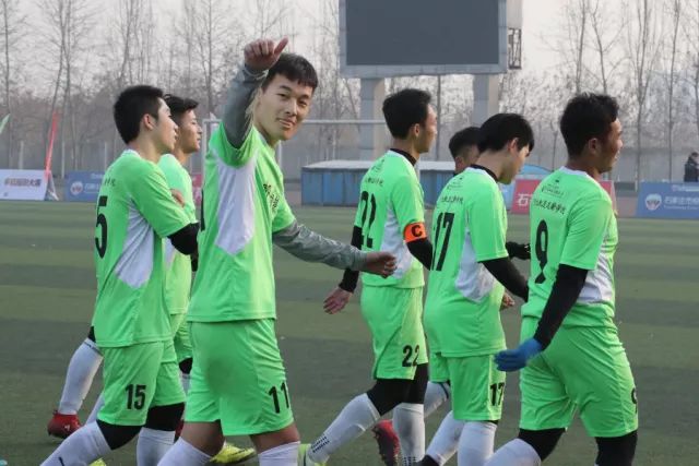 范子铭12分首钢送江苏9连败 陈盈骏8分8篮板